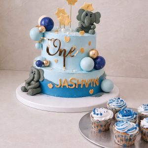 Fresh cream cake